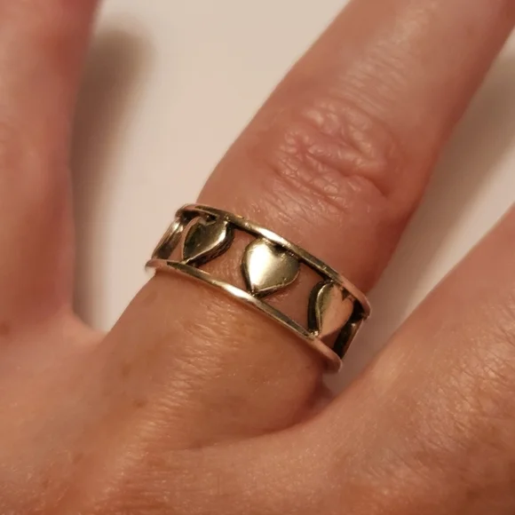 90s silver heart ring - Picture 6 of 8
